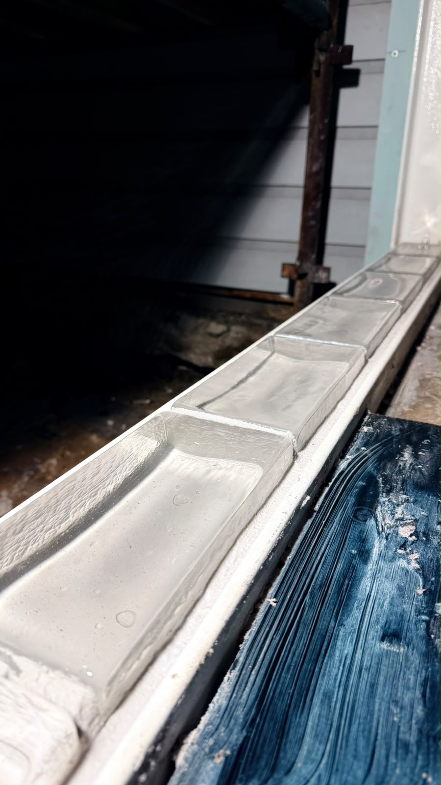 Glass Brick venetian glass brick feature wall, Subiaco - photo 6
